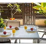 Anas Kiti Seaside Villa *